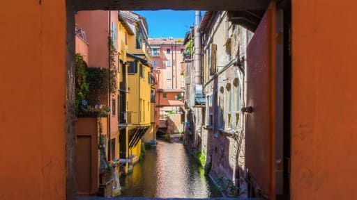 Bologna alternativa: tra arte contemporanea e angoli nascosti - Slide 5